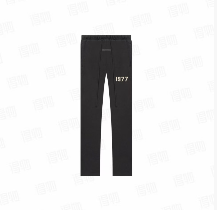 Fear of God Essentials 1977 Relaxed Sweatpants - Iron