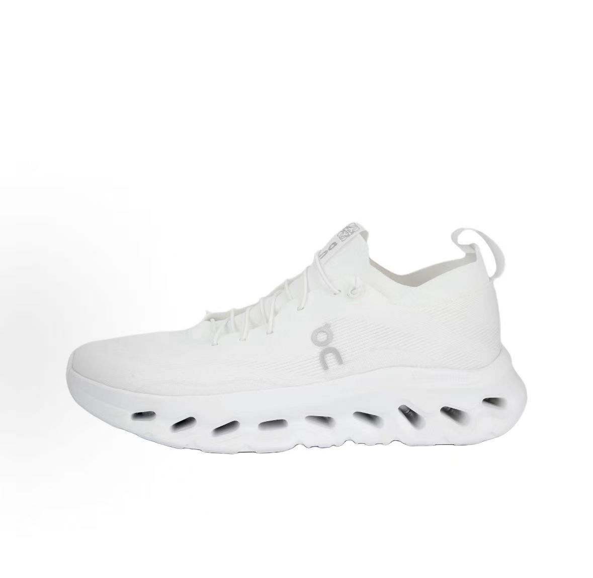 On Running Cloudtilt LOEWE All White